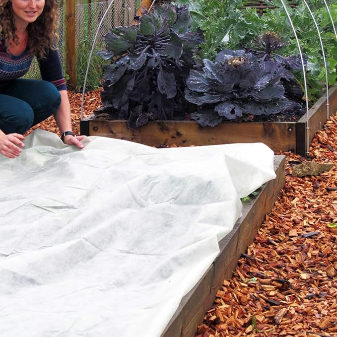 Plant Covers Freeze Protection, Antifrost Cover 7ft×10ft Reusable Rectangle Frost Protection Floating Row Cover Plant Blanket Garden Winterize Cover for Cold Weather Snow