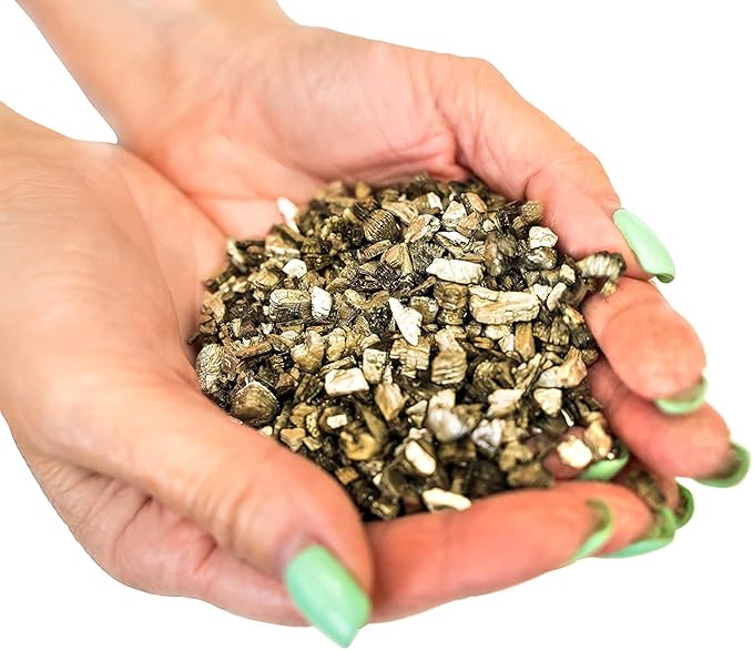 Gardenera's Horticultural Vermiculite for Healthy and Happy Plants - Lightweight, Non-Toxic and Perfect for Improved Soil Aeration - 10 Quart