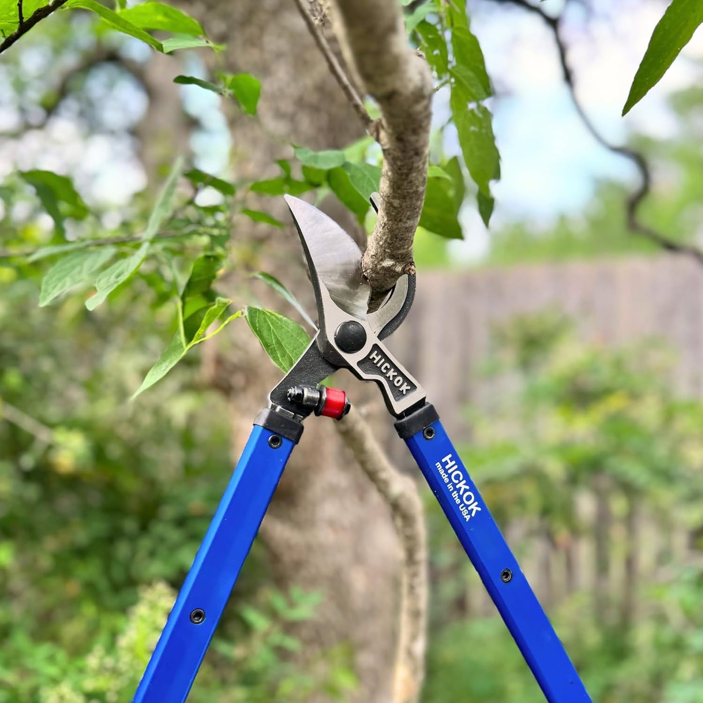 Heavy Duty Loppers for Tree Trimming – 32" Branch Cutter & Pruning Shears with Long Handle | Lightweight Aluminum Tree Trimmer | Professional-Grade Pruner Made in USA