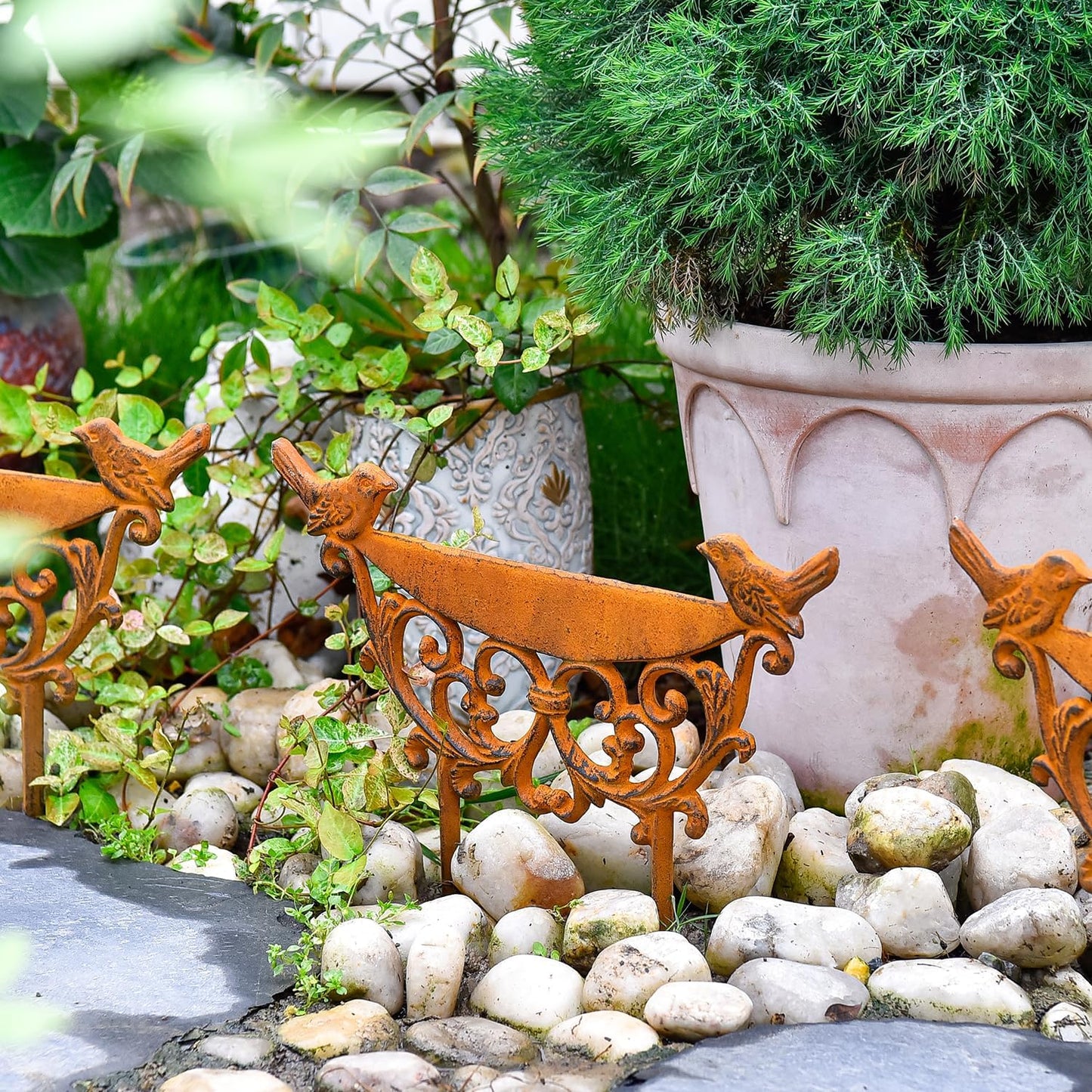Sungmor Decorative Cast Iron Garden Edging Border, 4 Pack Rustic Brown Landscape Edging Low Picket Fence, 9.9inch Tall Outdoor Flower Bed Lawn Fence Panels, Vintage Metal Yard Decor Stakes