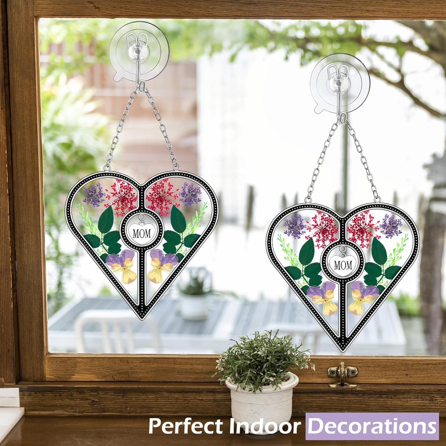 KY&BOSAM Heart Suncatcher Mom Gifts Stained Glass for Windows Hangings Wind Chimes Ornament,Pressed Flower in Glass and Metal Trim Mom Heart Charm Gift for Women Mother`s Day Birthday Christams Decor