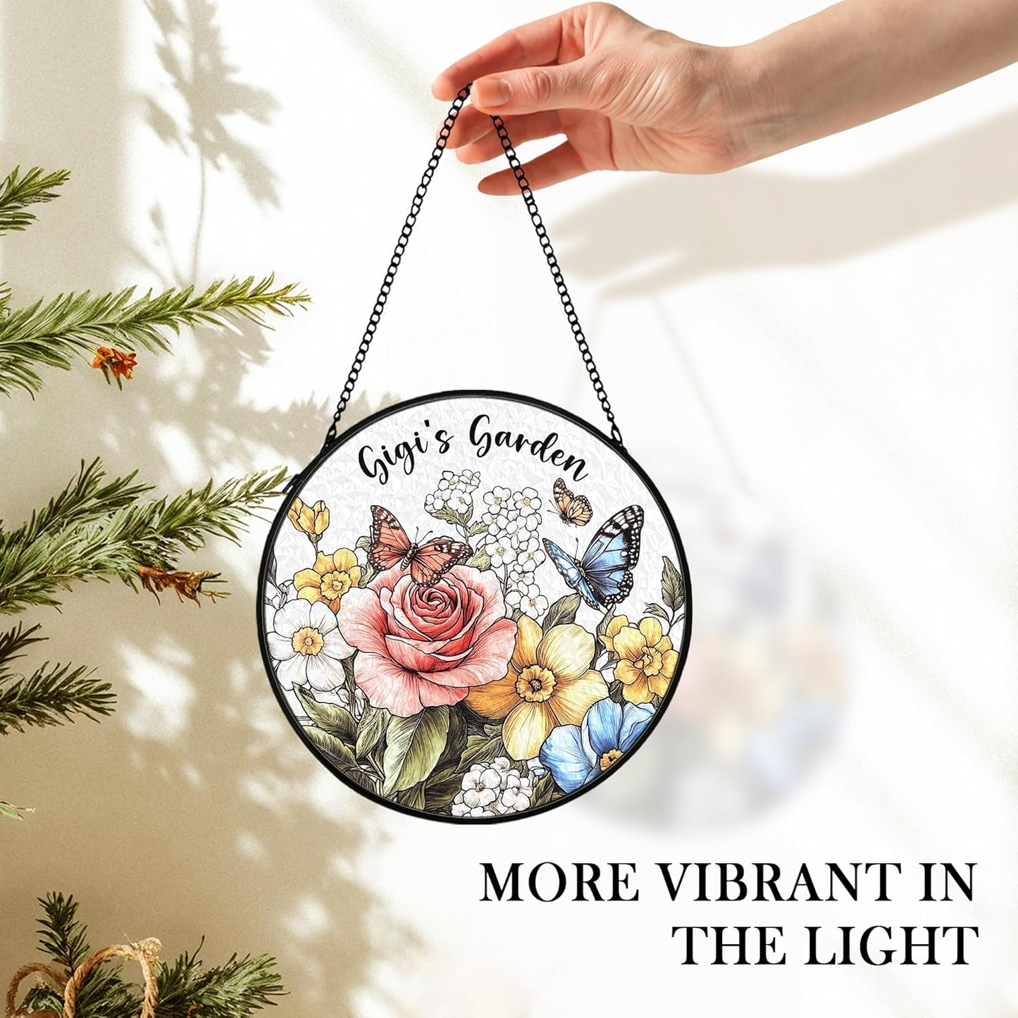 Gigi Gifts Suncatcher Stained Glass Window Hanging Decor from Grandkids, Gigi's Garden Stained Glass Wall Decor, Grandma Gifts Sun Catchers Indoor Window Hanging Wall Art, 7.9x7.9In