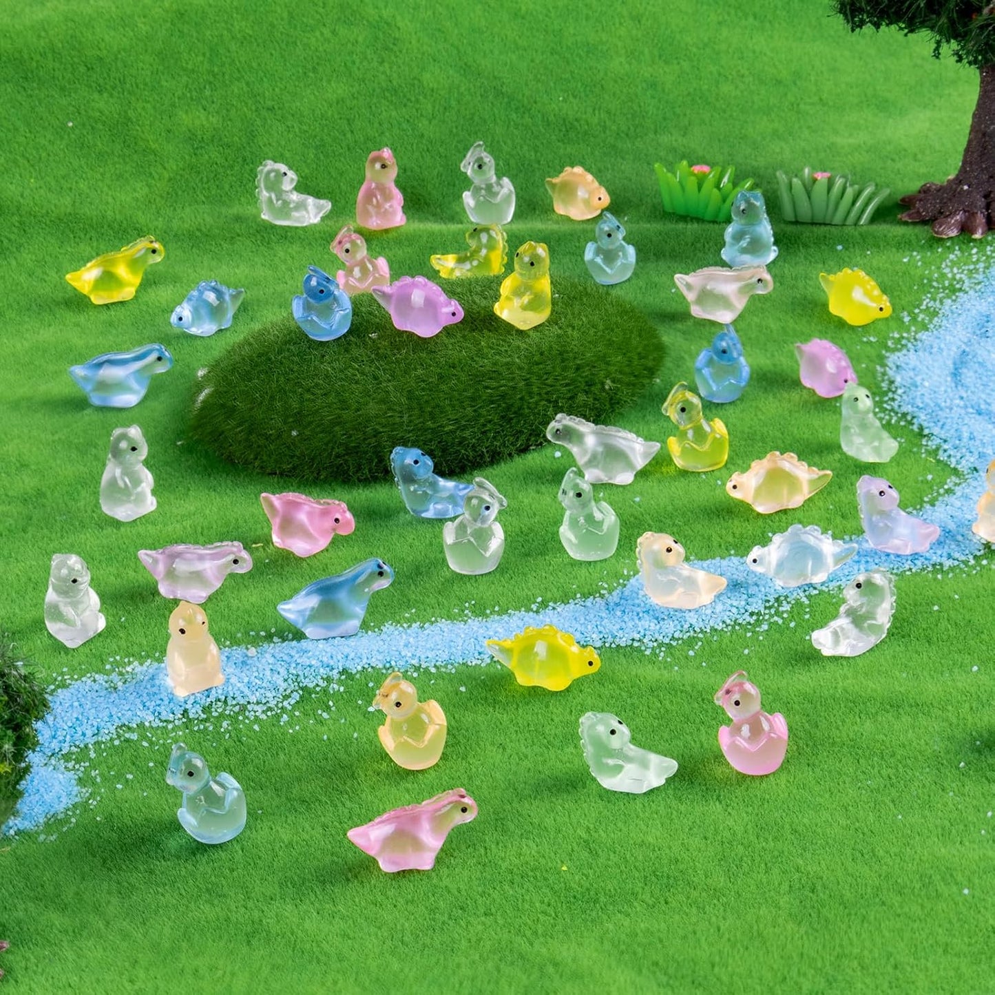 80 Pcs Mini Resin Dinosaur Variety Tiny Animals Figures Miniature Little Small Dinosaurs Figurines Bulk for Micro Fairy Garden Landscape Accessories Hide Crafts Decor