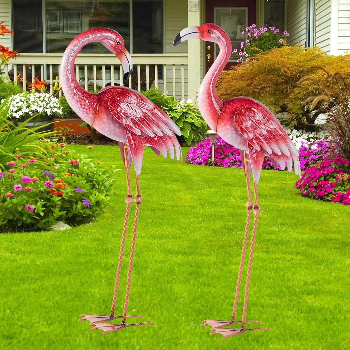 Natelf Pink Flamingo Yard Decorations, Metal Garden Statues and Sculptures, Standing Bird Lawn Ornaments for Patio Backyard Pond Decorations Set of 2