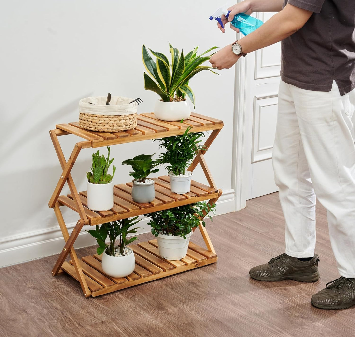 BEEFURNI Acacia Plant Stand Indoor, Wooden Outdoor Planter Stand, 3 Tier Succulent Shelf, Easy Assembly, Patio Balcony Sunroom Decor, Flower Garden Shelf, 1-year Manufacturer Warranty (Natural Wood)