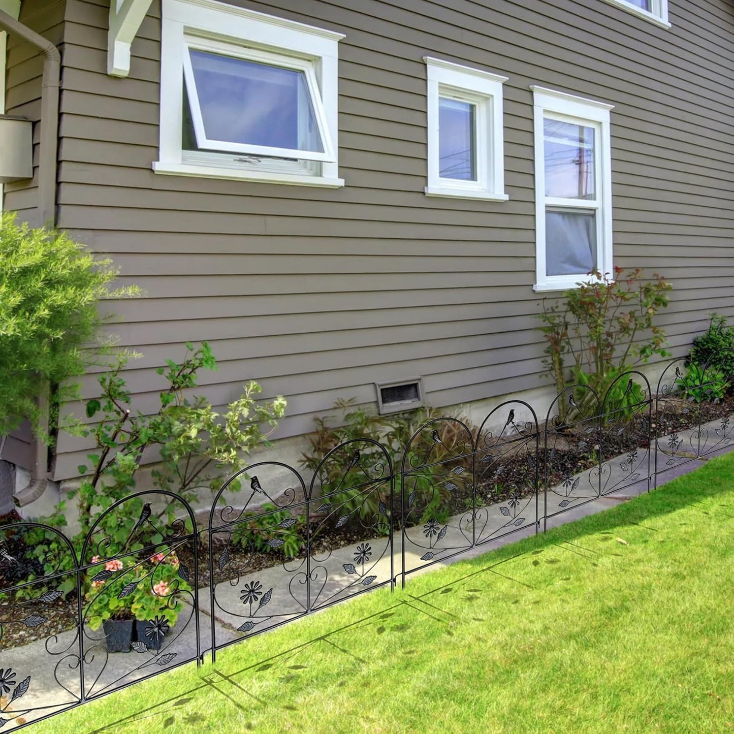 Decorative Garden Fence 4 PCS, 22.8in(H)x7.3Ft(L), Rustproof Metal Wire Border Animal Barrier for Dog Outside, Flower Edging for Yard Landscape Patio Outdoor Decor, Arched Garden Fencing, Black