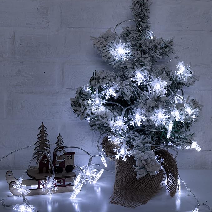 Solar Christmas Snowflake String Lights 100 LED 39 Feet Outdoor Waterproof Fairy Lights with 8 Lighting Modes for Wedding, Party, Tree, Room, Garden, Patio, Yard, Home, Pure White