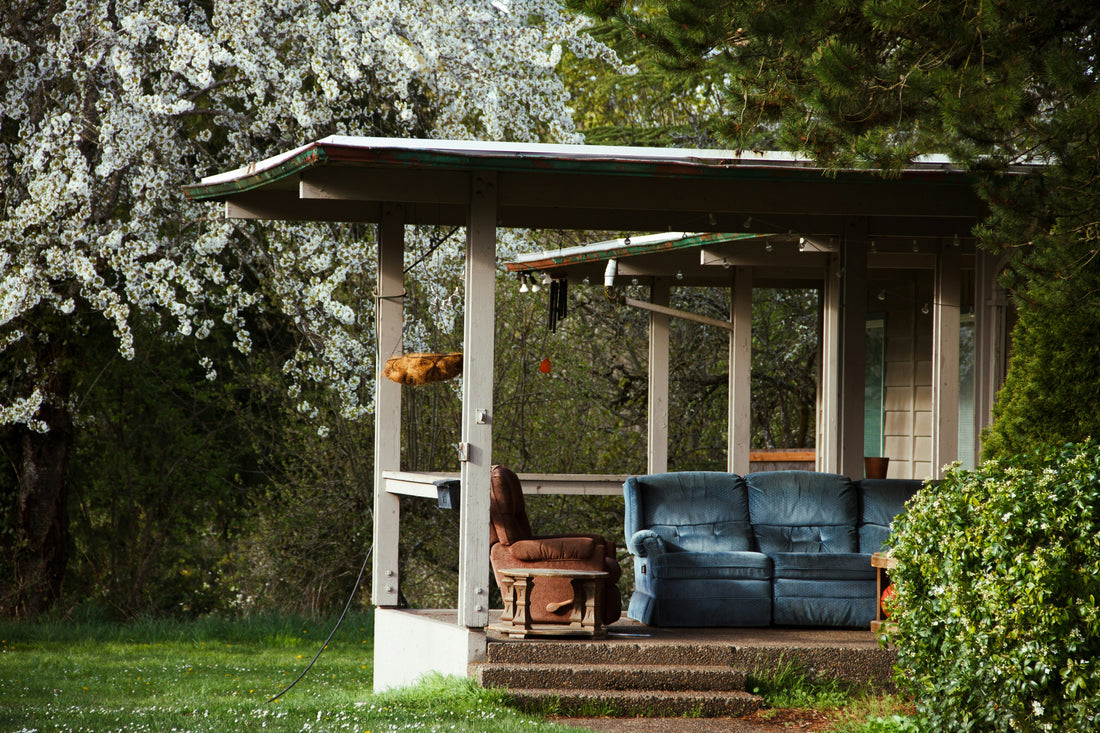 Luxury Garden Decor Ideas That Feel Like a Resort