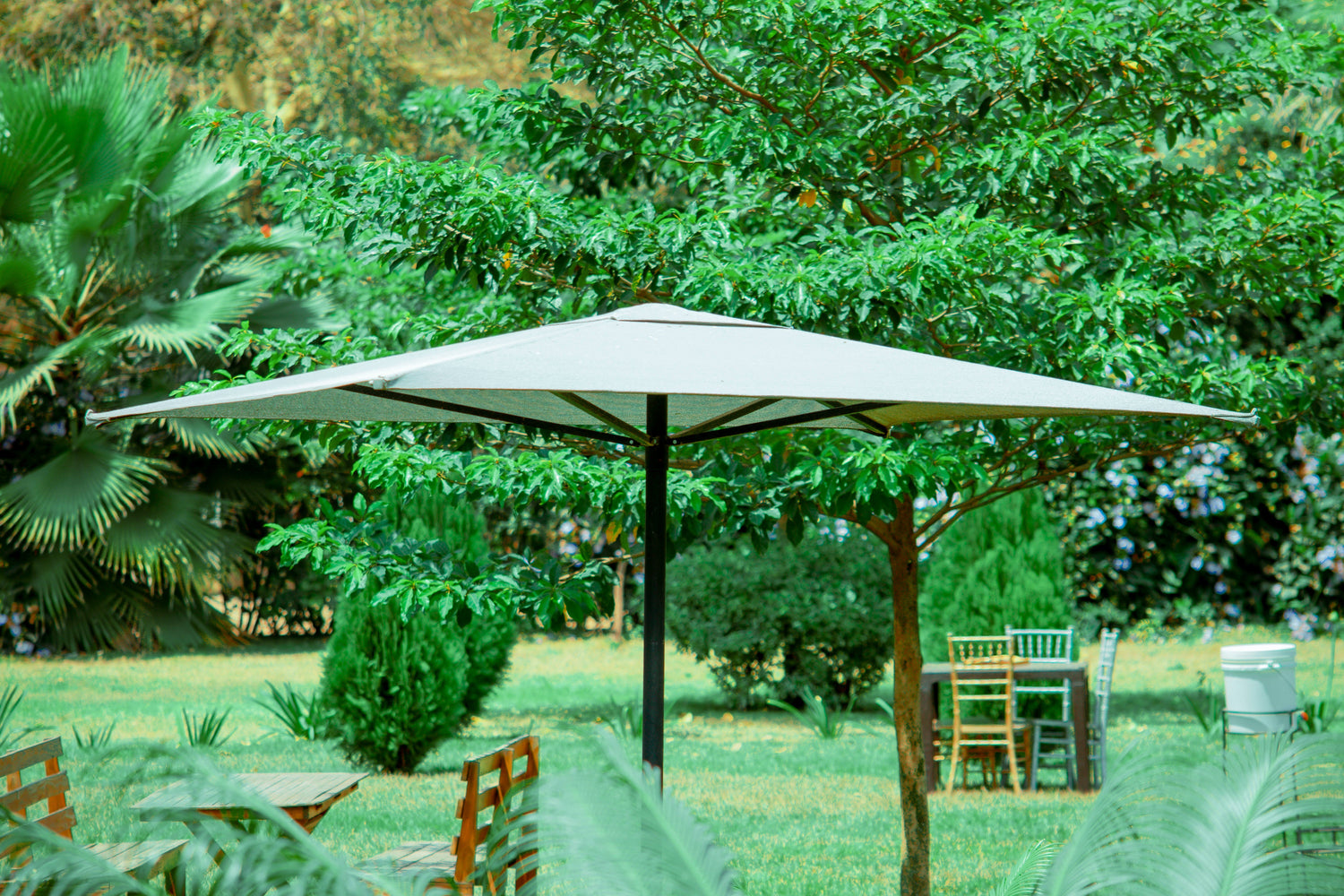 Patio Umbrellas & Shades