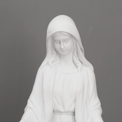 12 Inch Blessed Virgin Mary Decorative Figurine，Catholic Religious Gifts 12 Inch Resin Statue Figurine (White)…