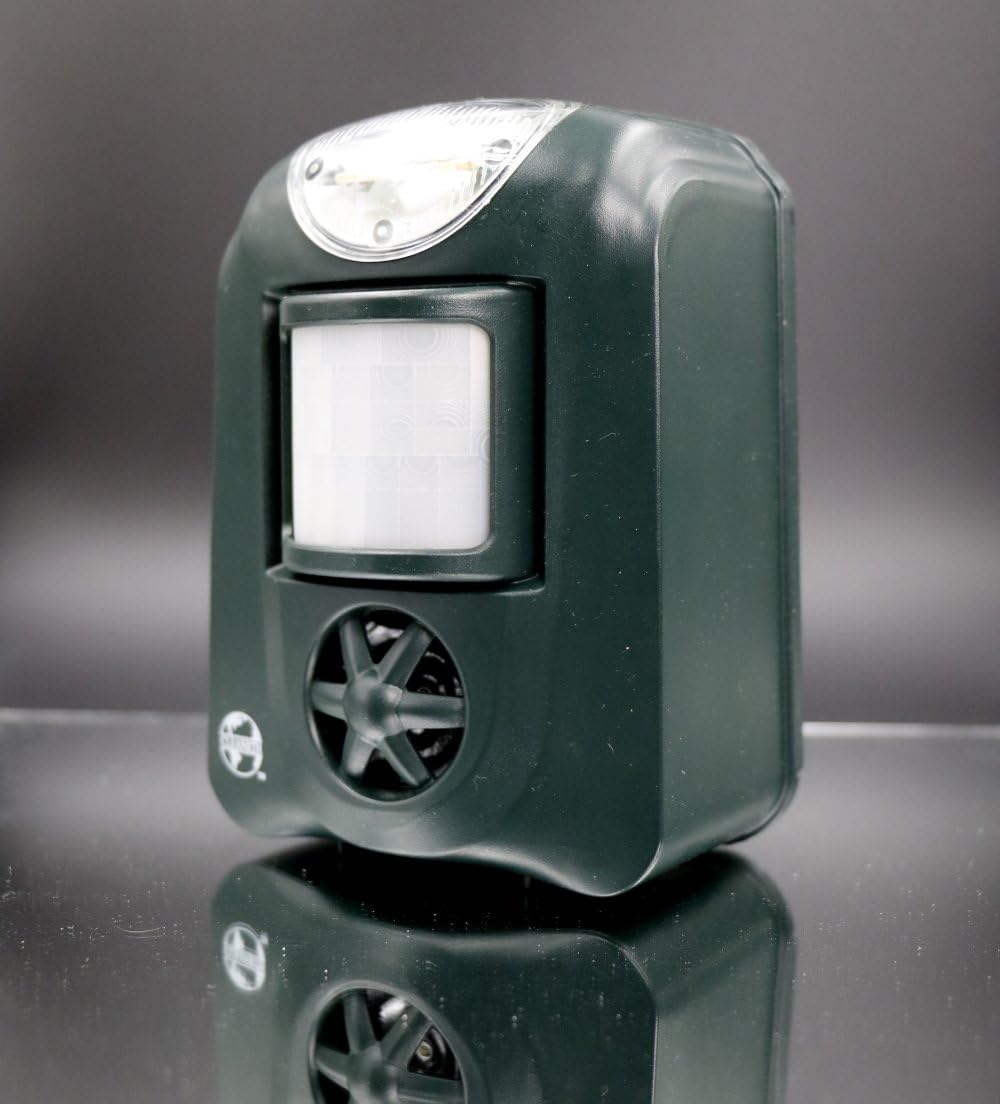 Cleanrth TSBR610 Advanced Sonic & Ultrasonic Bird Repeller - Includes Triple Scan Technology
