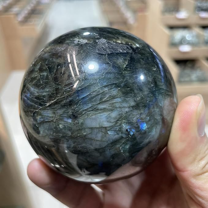 4-5CM/1.58-1.97inch Natural Crystal Ball Labradorite Sphere Moonstone Stone Crafts Polished Decorative Sphere Reiking Healing Crystals Ball Stone Fengshui Home Decoration (40-50mm, Labradorite)