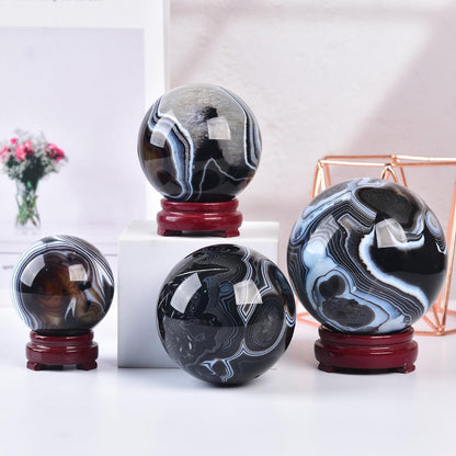 JIC Gem Natural Black Onyx Agate Crystal Ball Round Healing Crystals Decorative Sphere with Wooden Stand Meditation Home Decor 2.3-2.7 inch (60-70mm)