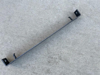 Sandbaggy 10" x 1 ⅛" Concrete Spreader Cleats - 1 ⅛" Plywood - Form Clips - Black Annealed Steel - Maintains Consistent 10 inch Wall Thickness (10" Wall, 1-1/8" Ends, 80, Count)