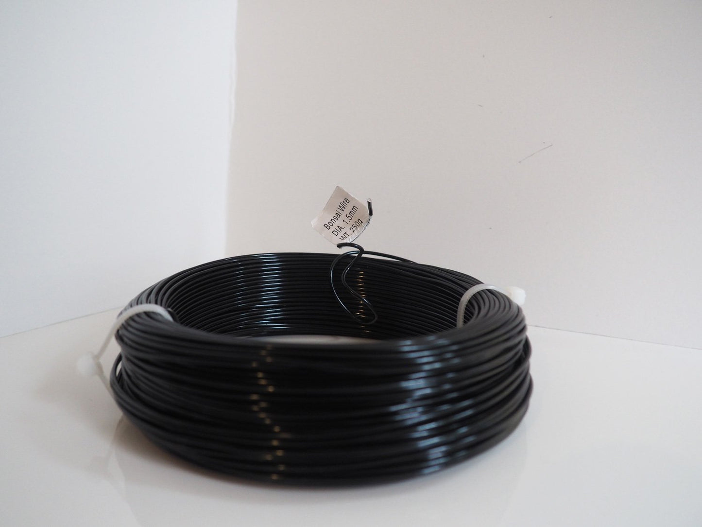 Anodized Aluminum 1.5mm Bonsai Training Wire 250g Large Roll (170 feet) - Choose Your Size and Color (1.5mm, Black)