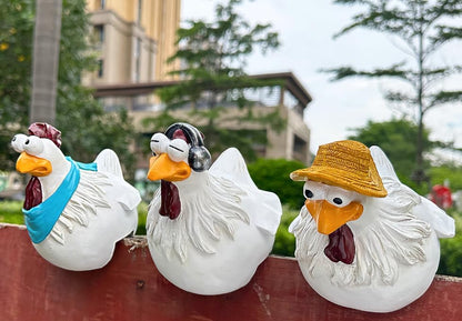 Funny Farm Chickens Statues,Chicken Fence Decoration,Cute Resin Chickens Decor,Outdoor Real Animal Statue,Chicken Sculpture,Perfect for Home Garden Stairs,Farm,Patio,Backyard