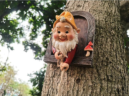 Funny Climbing Gnome Tree Hugger Decor, Garden Sculpture Decoration Elf Out The Door, Yard Ornament Resin Statue Outdoor Decor for Patio Lawn
