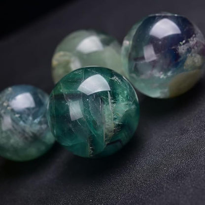 6-7CM/2.36-2.76inch Natural Crystal Ball Fluorite Sphere Polished Divination Ball Decorative Sphere Healing Crystals Ball Crafts Healing Stone Collect Gifts Home Decoration(Fluorite, 60-70mm)