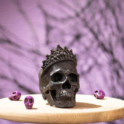 Newman House Studio Skull-Decor Halloween-Decorations - Vintage-Human Head-Sculpture with Crown for Indoor Skull Figurine Home Party Gothic Witchy Room Decor 3.7L x 2.8W x 4.2H inch