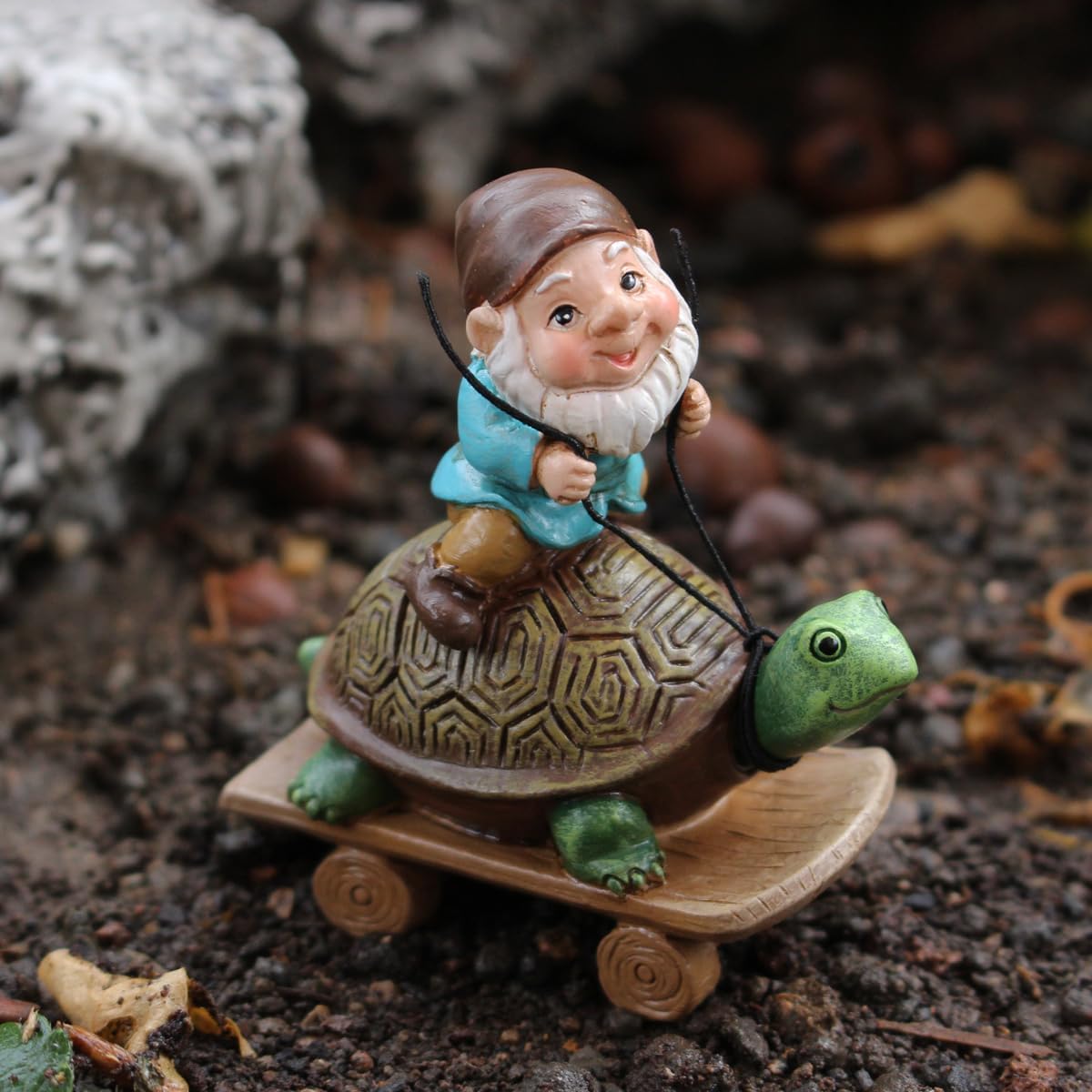 3PCS 3D Mini Gnome Statue, Gnome Riding Turtle, Duck, Snail Statue, Outdoor Fairy Garden Resin Crafts, Micro Landscape Ornaments, Landscaping DIY Garden Sculptures, Yard Lawn Home Decor (3 PCS)