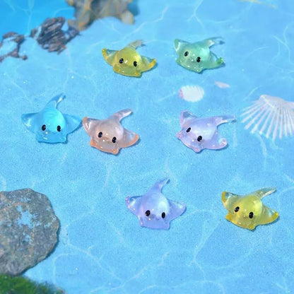 120pcs Mini Ocean Resin Animals: Glow in The Dark Tiny Sea Animals Figurines to Hide Marine Miniature Plastic Animals Aquarium Ornaments Decorations for DIY Fairy Garden Dollhouse,with Storage Box