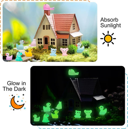 100pcs Luminous Mini Resin Animals Figures, Tiny Resin Animals Bulk, Glow in The Dark, for Miniature Fairy Garden Accessories Micro Landscape Aquarium Potted Decoration