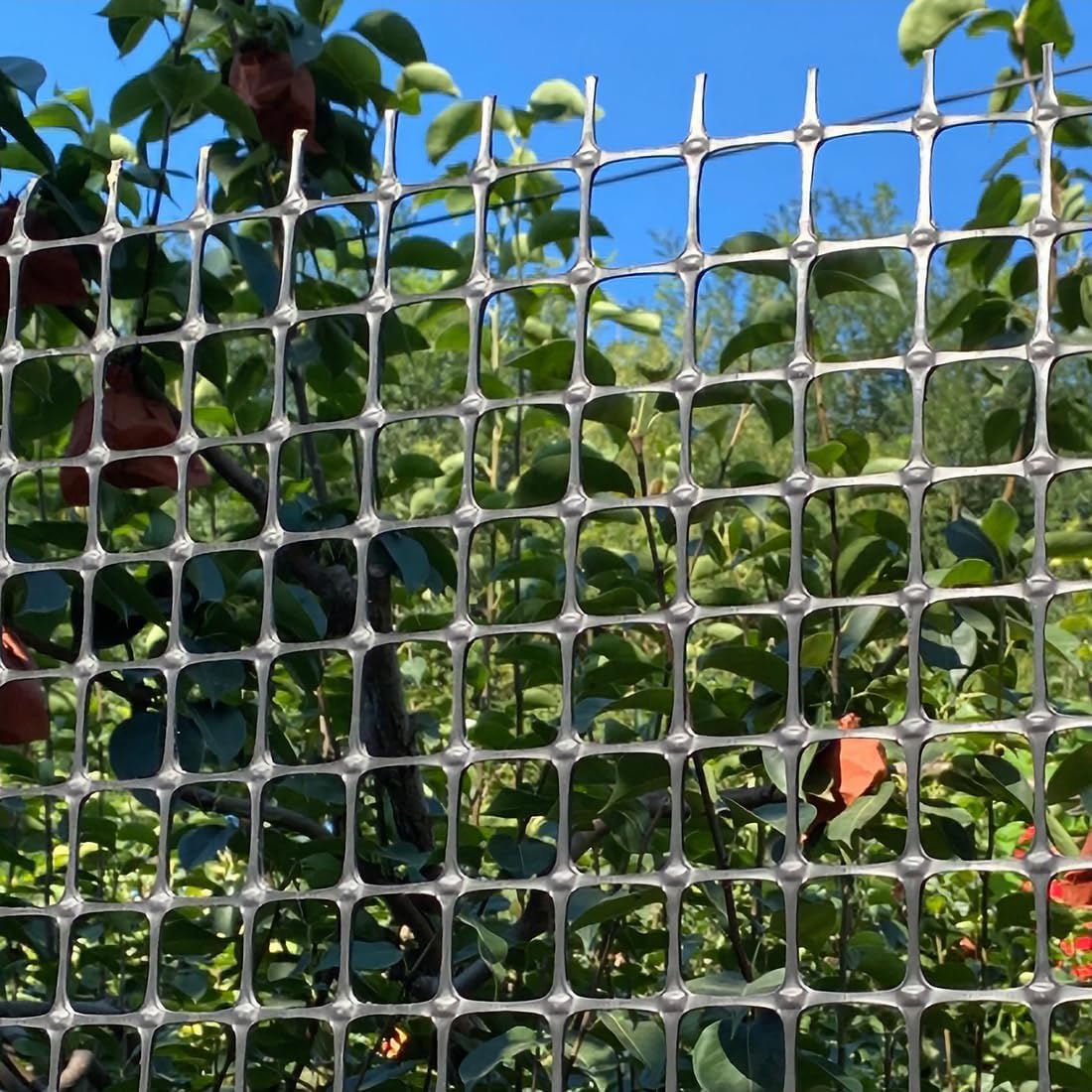 Heavy Duty Plastic Fence Roll 55" x 50' - 0.8x0.8 Inch Chicken Wire Mesh, Reusable Fencing for Garden, Rabbit/Poultry Protection, Balcony & Plant Defense (Black)
