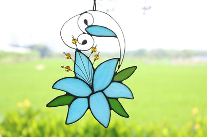 Lily Flower Gift for Women Birthday, Love Gifts for Mothers Day Anniversary Day, Floral Birthday Gift for Her Stained Glass Window Hangings, Gifts for Women from Friends