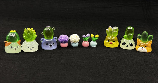 Geiomoo Miniature Resin Fish Tank Landscape Set, Mixed Garden Mini Accessories for Home DIY Crafts Decors (10 Pcs)