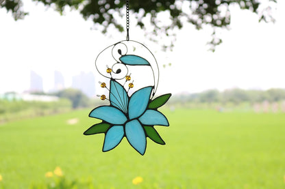 Lily Flower Gift for Women Birthday, Love Gifts for Mothers Day Anniversary Day, Floral Birthday Gift for Her Stained Glass Window Hangings, Gifts for Women from Friends