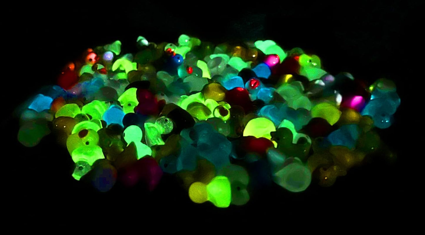 Geiomoo Luminous Mini Resin Set, Mixed Model Garden Miniature Accessories for DIY Landscape Home Crafts Decors (150 Pcs)