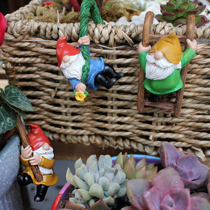 3 PCS Garden Gnomes Decor,Outdoor Garden Gnomes Crafts, Resin Statue,Flower Pot Landscape Dwarf for Home,Office and Chrismas.