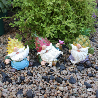 Purple Star Mini Gnome Fairy Garden Gnome Miniature Figurines for Fairy Garden Accessories Outdoor Small Resin Gnomes Statue Decor for Plant Pots Decorations Red