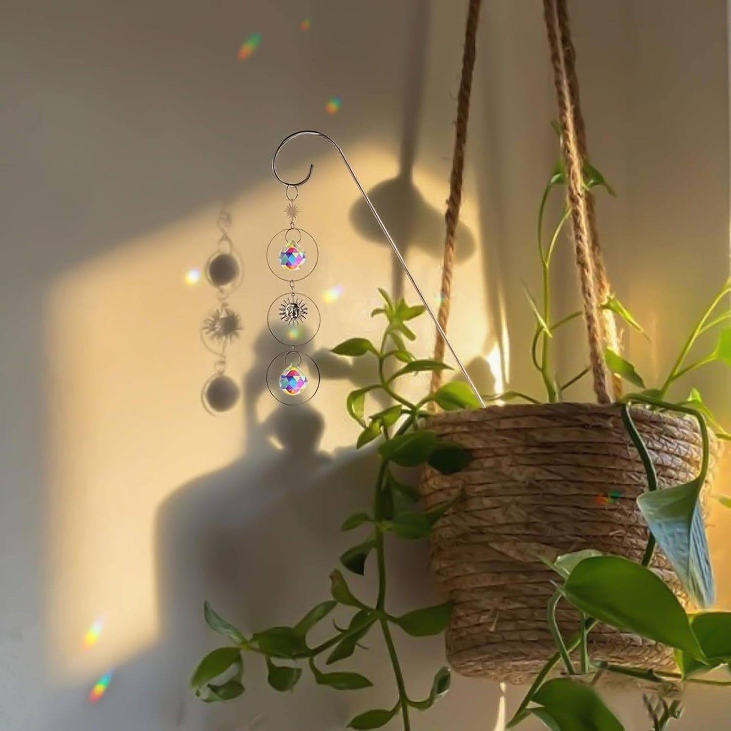 HDCRYSTALGIFTS 4 Pack Crystal Sun Catchers with Small Trellis for Potted Plants Indoor Plant Stake Suncatcher Decoration for Home Window Garden, Sliver