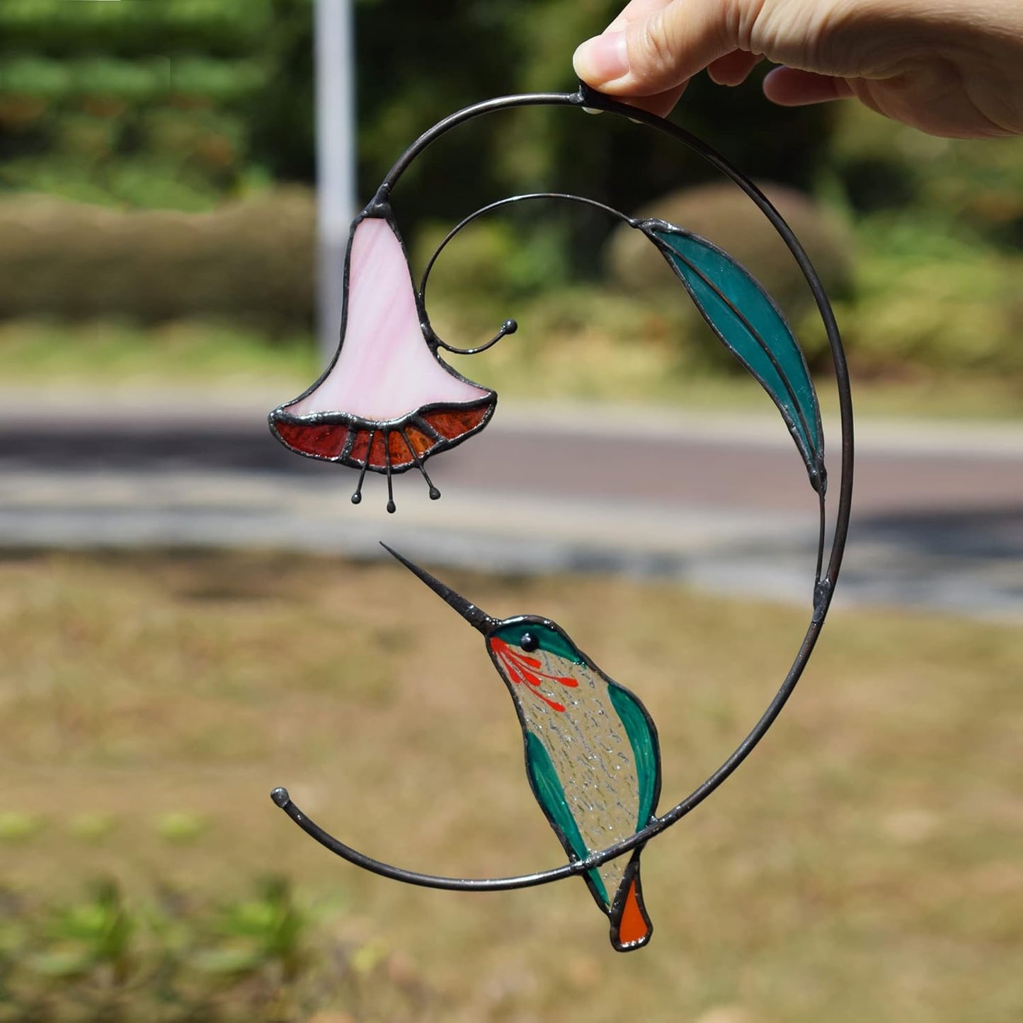 Lolitarcrafts Hummingbird with Flower Stained Glass Suncatcher Bird Stained Glass Window Hangings Hummingbird Gift for Home Decor (Green)