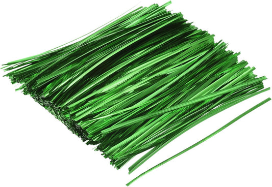 MECCANIXITY Foil Twist Ties 7" 18cm Metallic Plastic Closure Tie for Tying Bread, Candy, Cookies, Gift Bags Arts Crafts Ties Green Pack of 750