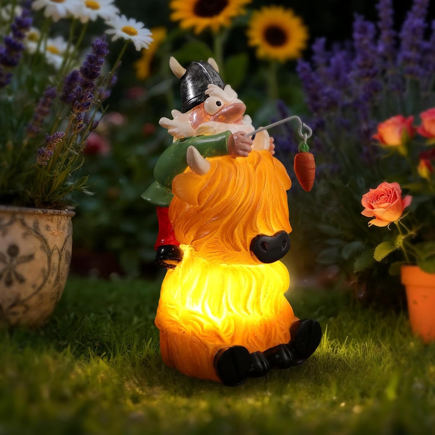 Garden Gnome Statue Highland Cow Gift,Yard Patio Balcony Outdoor Decor Solar Light Figurine, Christmas, Housewarming Gift,Idea Gift for Mom, Neighbor,Gnome Lover