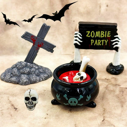 Halloween Miniature Figurines - 18Pcs Resin Ghost Tombstones Skull Heads Scene Ornaments Halloween Garden Accessories Mini Figurine Decorations for Outdoor Statues Home Village Crafts Decor