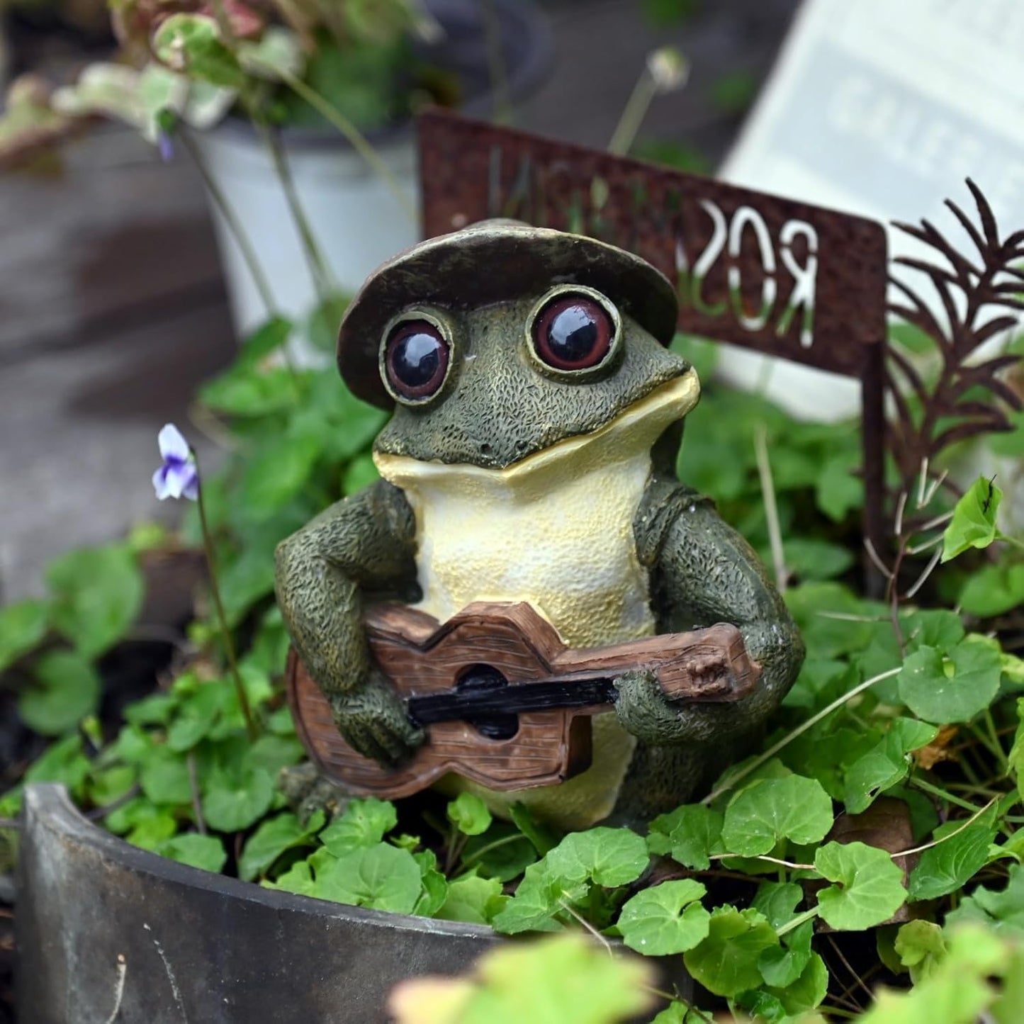 OwMell Frog Statue for Garden, Green Frog Figurine for Outdoor Decor Yard and Garden Decoration Resin Sculpture 6 Inches - Guitar