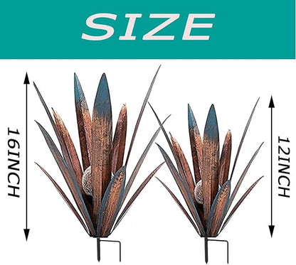2 PCS Metal Agave Sculpture Decoration, Vintage Country Hand-Painted Sculpture DIY Metal Agave Plant, Home Garden Courtyard Lawn Outdoor Decoration (2PCS-LED)