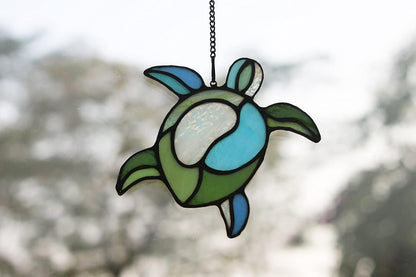 Sea Turtle Stained Glass Window Hangings Suncatcher Ornament,Sea Turtle Decor for Bathroom Office,Navy Beach Theme Decoration Gift for Parents Grandma Aunt Housewarming Gifts
