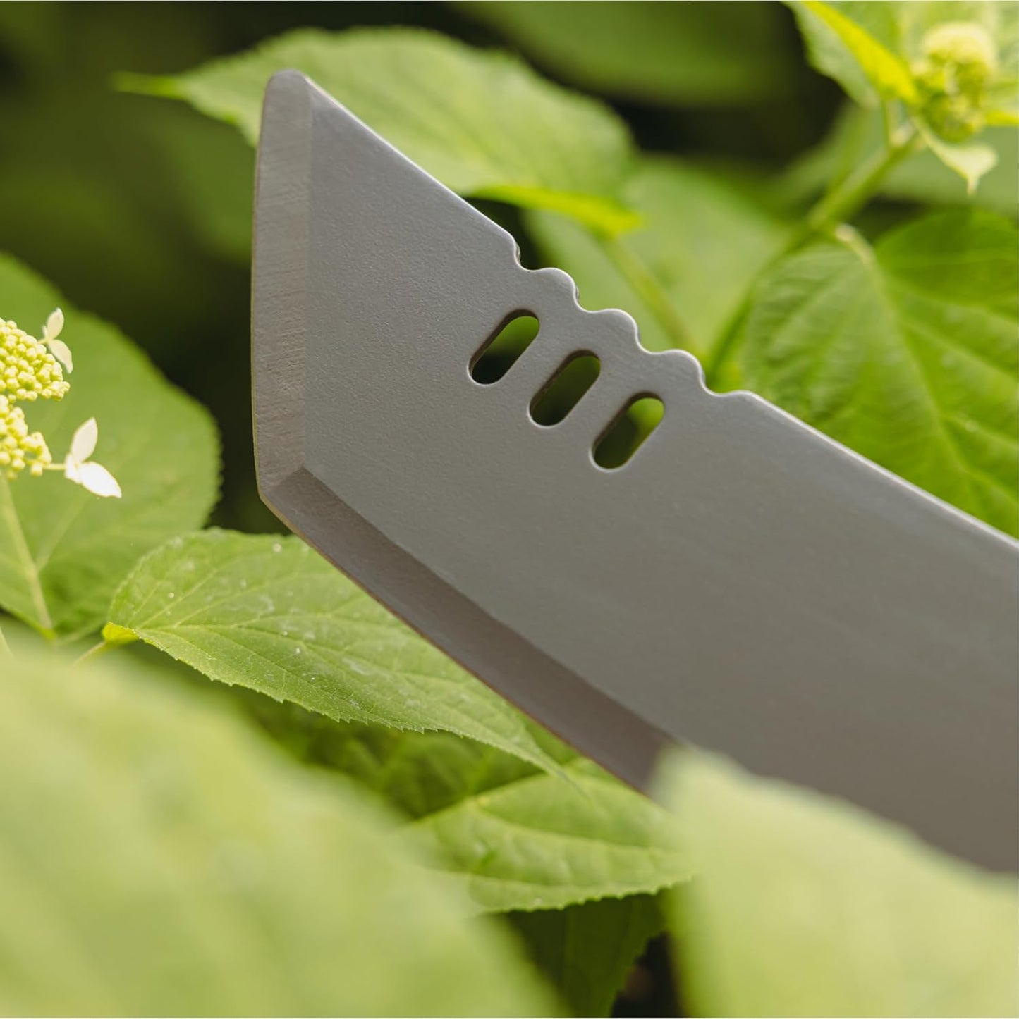 Woodland Tools Heavy Duty Machete – 16 Inch Curved Parang Blade with Full Tang, Ergonomic Handle, and Ballistic Nylon Sheath – Manual Brush Cutter for Thick Vegetation and Trail Clearing