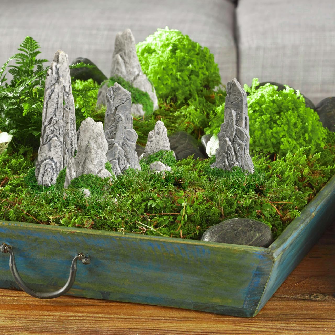 Mipcase Mini Zen Garden Accessories 8pcs Resin Mountain Decor Figures Mini Zen Garden Decor for Micro Landscape Craft Decorations