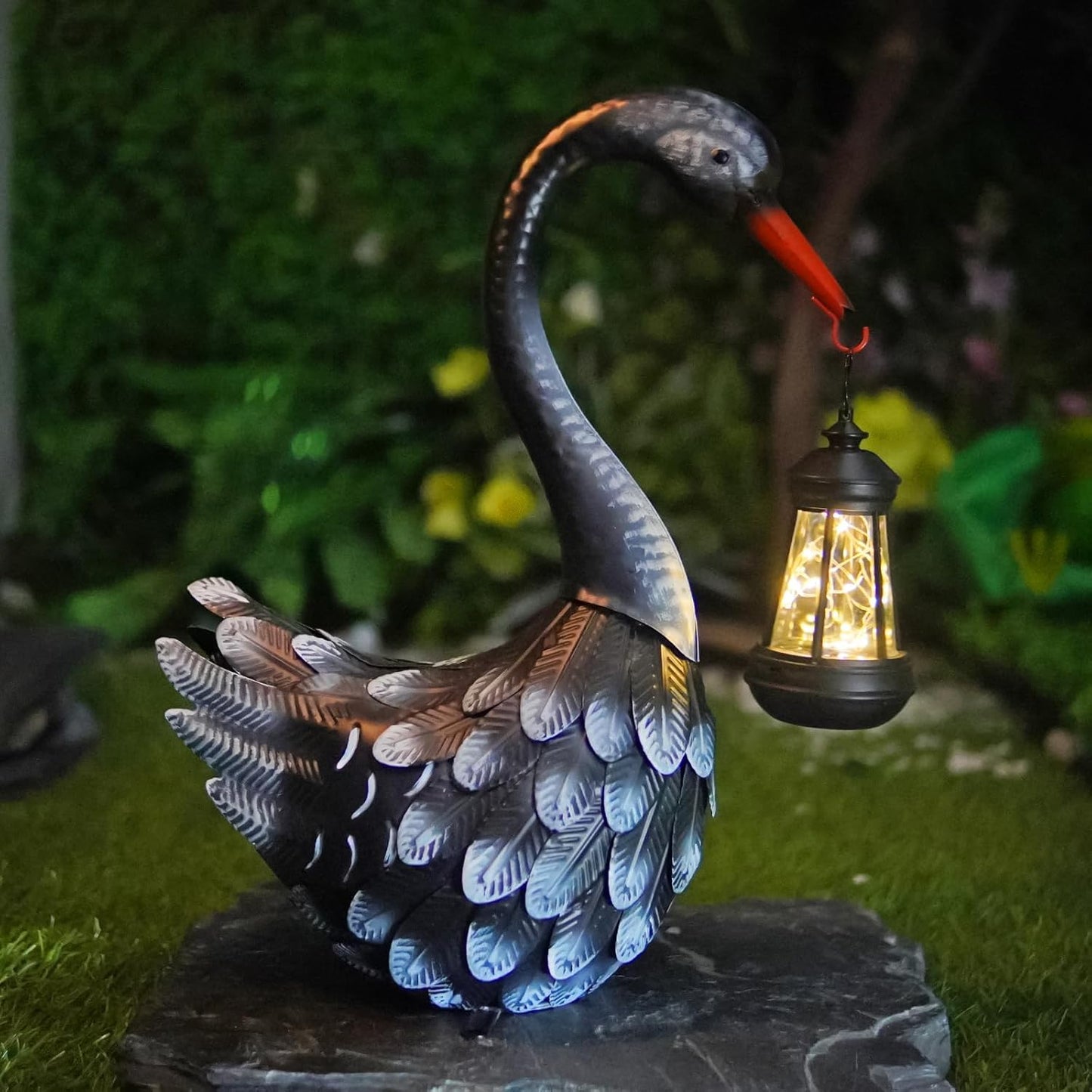 HONGLAND Solar Garden Statue Outdoor Swan Decor Bird Decor Lawn Ornament for Backyard Patio Porch Poolside（Black）