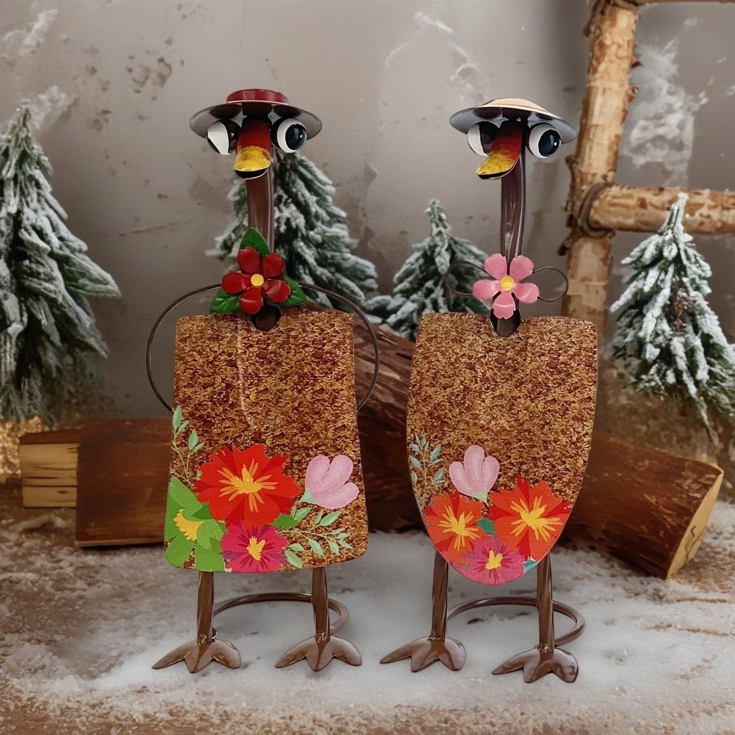 HONGLAND Duck Metal Yard Art - Duck Couple Garden Decor, Shovel Ornaments Outdoor Statue - 2 Pack Farmhouse Patio Balcony Gardening Gifts for Women