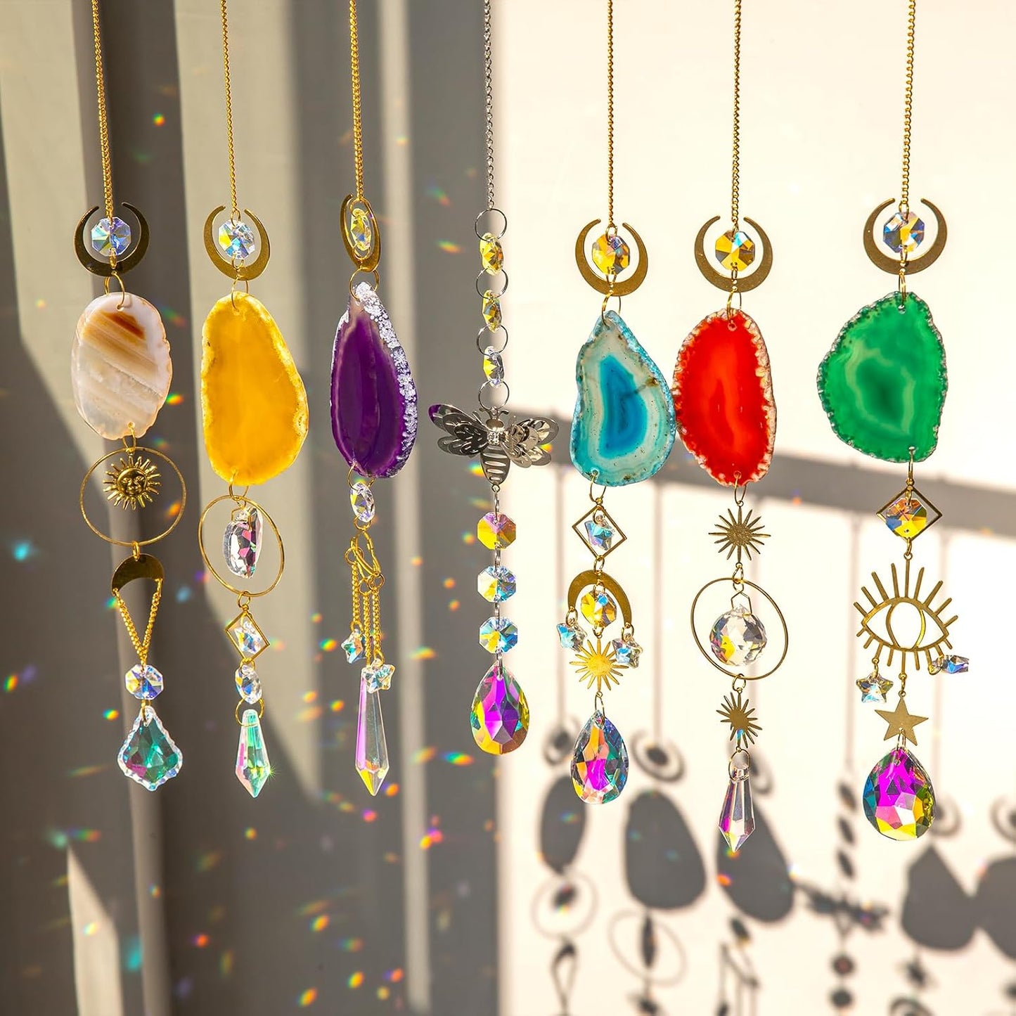 7 PCS Crystal Suncatcher, Hanging Suncatchers with Crystals Light, Sun Catchers Indoor Window Catcher with Prism Pendants Agate Slices,Tree of Life Crystal Suncatchers Indoor Outdoor Home Garden Decor