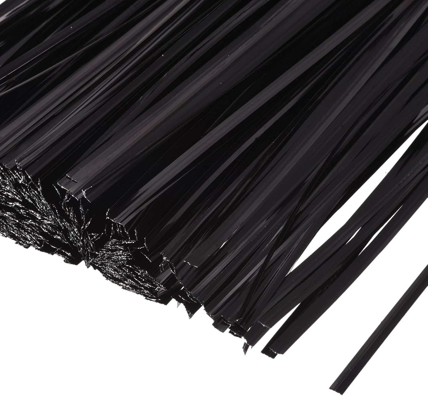MECCANIXITY Foil Twist Ties 6" 15cm Metallic Plastic Closure Tie for Tying Bread, Candy, Cookies, Gift Bags Arts Crafts Ties Black Pack of 750