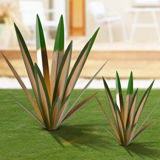 Homight Large Agave Sculpture Rustic Metal Agave Plant Outdoor Interior Decoration Outdoor Lawn Decoration Yard Wooden Posts Matching Garden Suitable for Patio