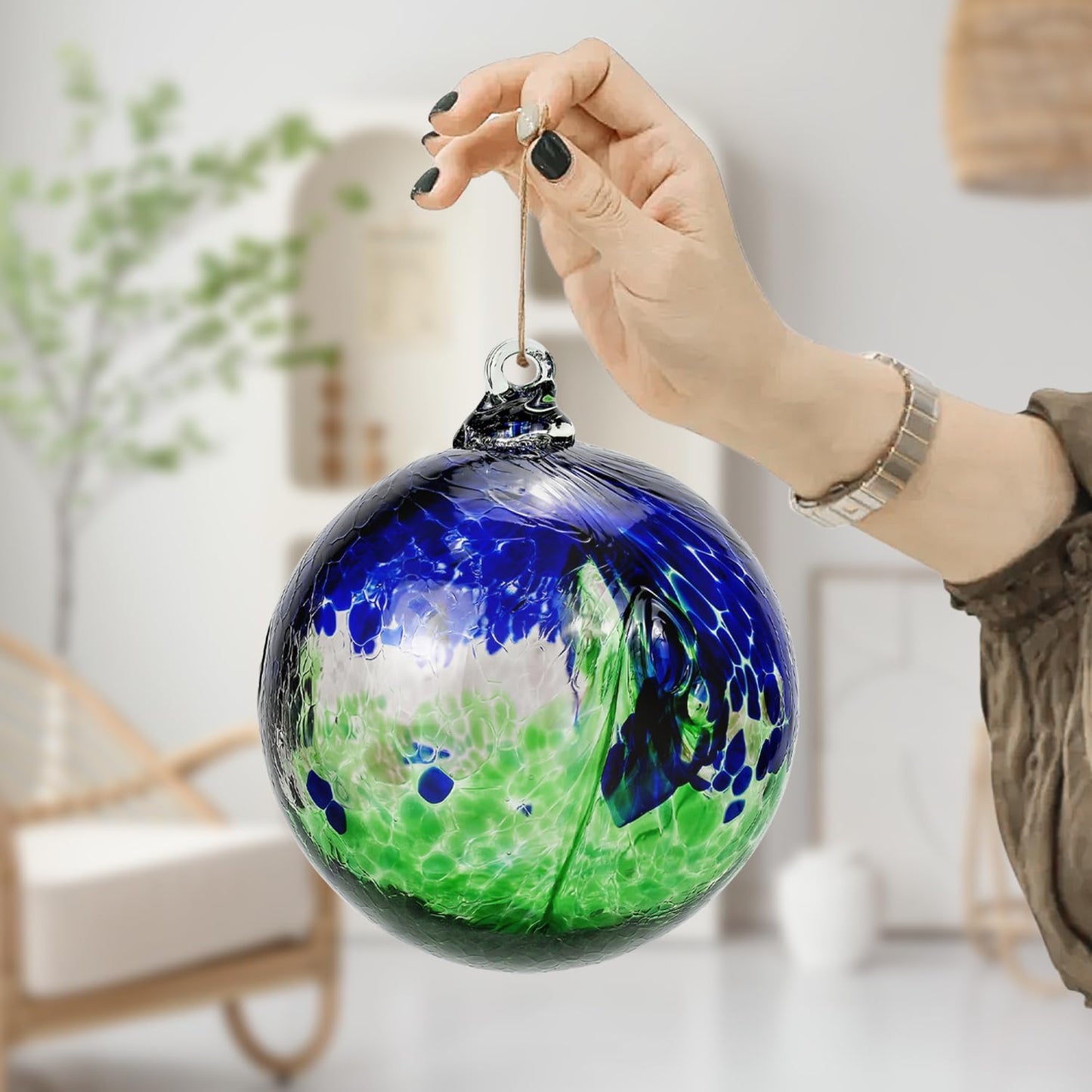 Kesywale 7 x 6 Inch Garden Hanging Gazing Ball Decorative Witch Ball Indoor Outdoor Ornament Home Décor (6", Blue-Green)