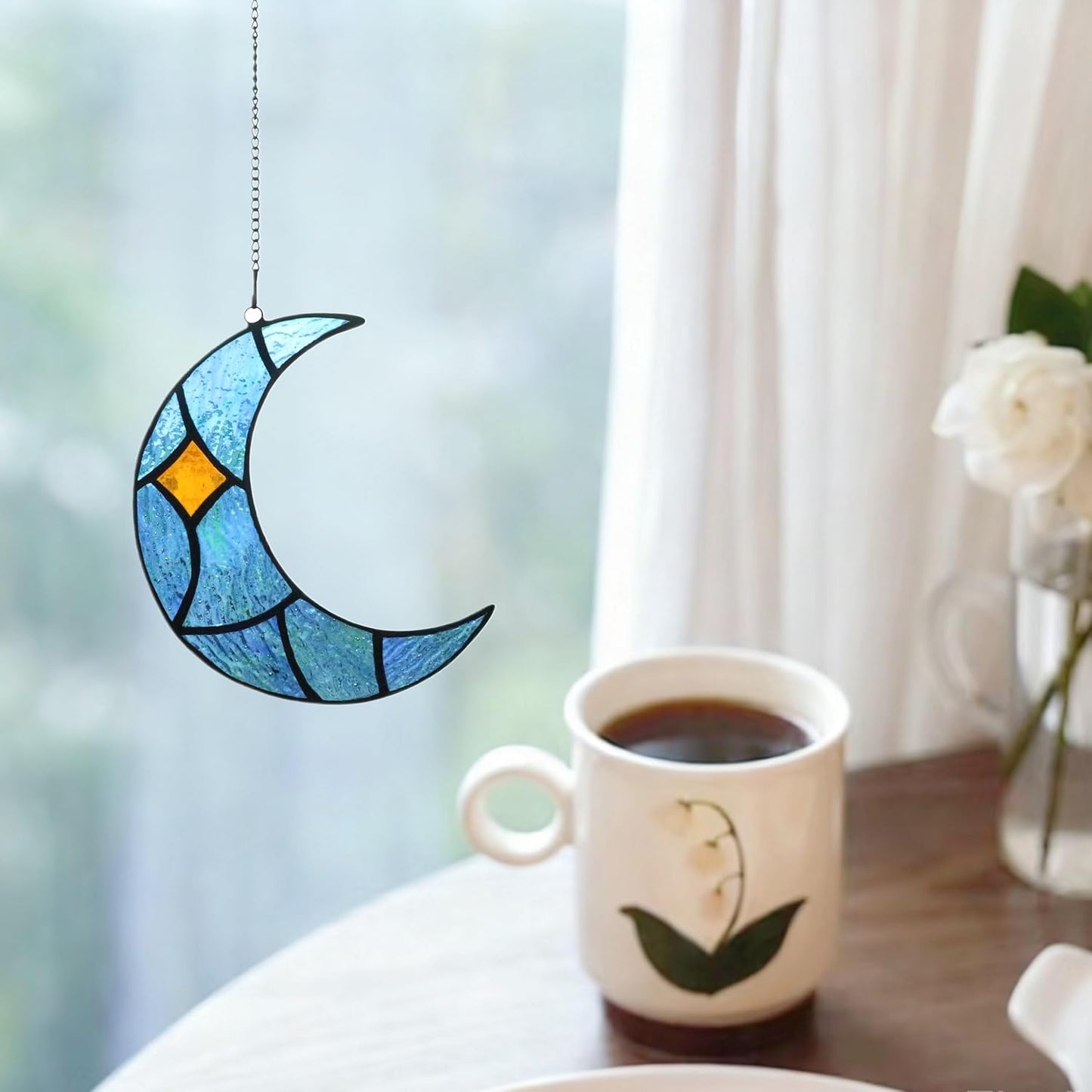 Moon Stained Glass Window Hanging Suncatchers，Handcrafted Art Glass Crescent Moon Decorations Indoor Window Gift for Women, Christmas,Thanksgiving (Blue)